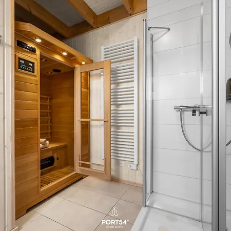 Tatil Evi & Mehr I *